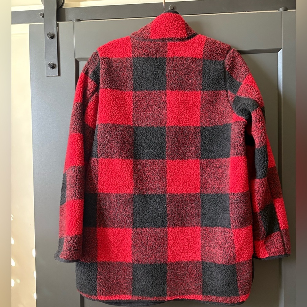 Old Navy Women’s Red and Black Plaid Jacket - Picture 3 of 4